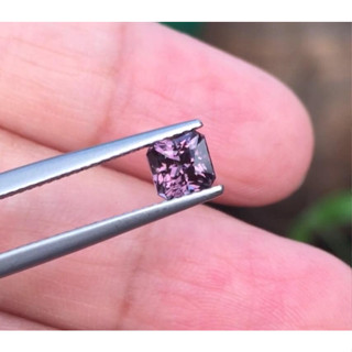 พลอยสปิเนล(Spinel) นน0.84กะรัต