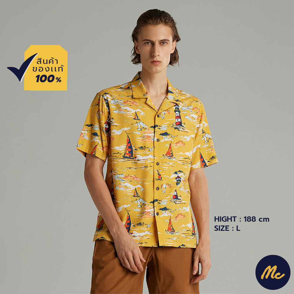 Mc JEANS เสื้อเชิ้ตผู้ชาย MC RESORT เสื้อ ฮาวาย ผู้ชาย แม็ค แท้ เสื้อแขนสั้น สีเหลือง พิมพ์ลายแบบไร้รอยต่อ ใส่สบาย MSSZ139