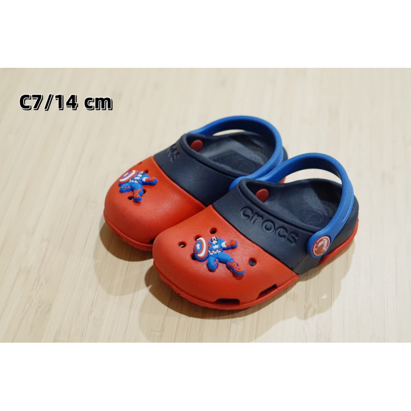 Crocs - รองเท้าเด็กมือสองของแท้ 💯 รองเท้าแตะเด็กผู้ชาย แบบสวมรัดส้น