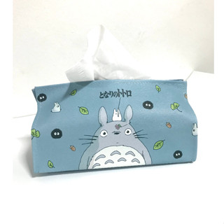 TOTORO  กล่อง กระดาษ ทิชชู่  ลาย TOTORO   อย่างดี สวยงาม น่าใช้งาน  ขนาด 15x12x18 cm  กล่องกระดาษทิชชู่ สวยงาม  BY PMYL