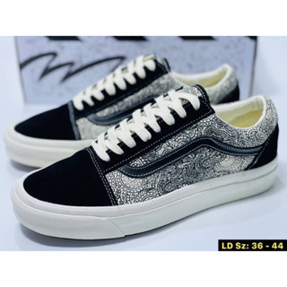 Vans Vault OG Old Skool Black &amp; White (size36-44) Black