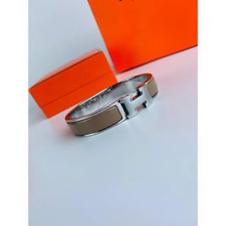 HERMES Clic Clac H Bracelet(Ori)เทพ 📌Size 19 📌 📌พร้อม(กล่อง)กล่อง การ์ด ถุงกระดาษ 📌สินค้าจริงตามรูป งานสวยงาม