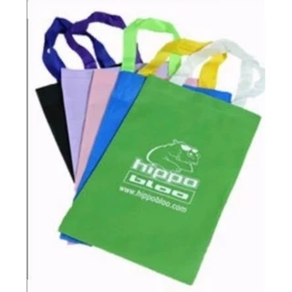 รองเท้าHIPPO- BLOOจากโรงงานGrade-premium (ของแท้)แถมถุงทุกคู่