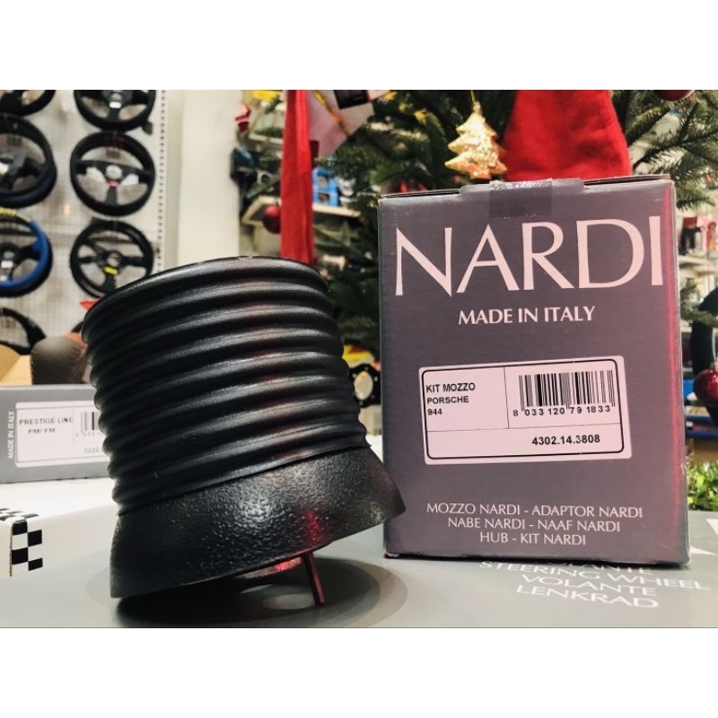 คอ Nardi porsche แท้ ตรงรุ่น Porsche 911 Carrera 2, 4, and RS - all years up to 93  คอหนา มือหนึ่ง  