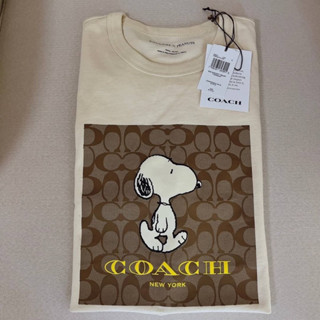 เสื้อ coach Coach X Peanuts Signature Snoopy T Shirt Style No. CE544 รบกวนสอบถามก่อนนะคะบางทีหมดค่ะ