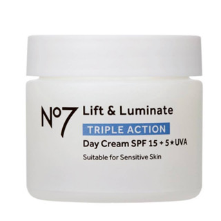 No7 Lift&amp; Luminate Triple Action Day Cream นัมเบอร์เซเว่น ลิฟท์ แอนด์ ลูมิเนท ทริปเปิ้ล แอคชั่น เดย์ ครีม SPF15/ 50 ml