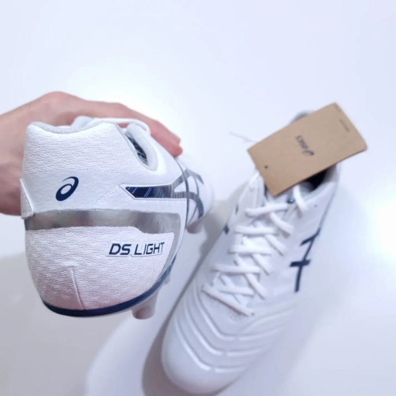 asics ds light wide fit