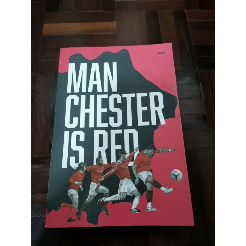 หนังสือ Manchester is Red