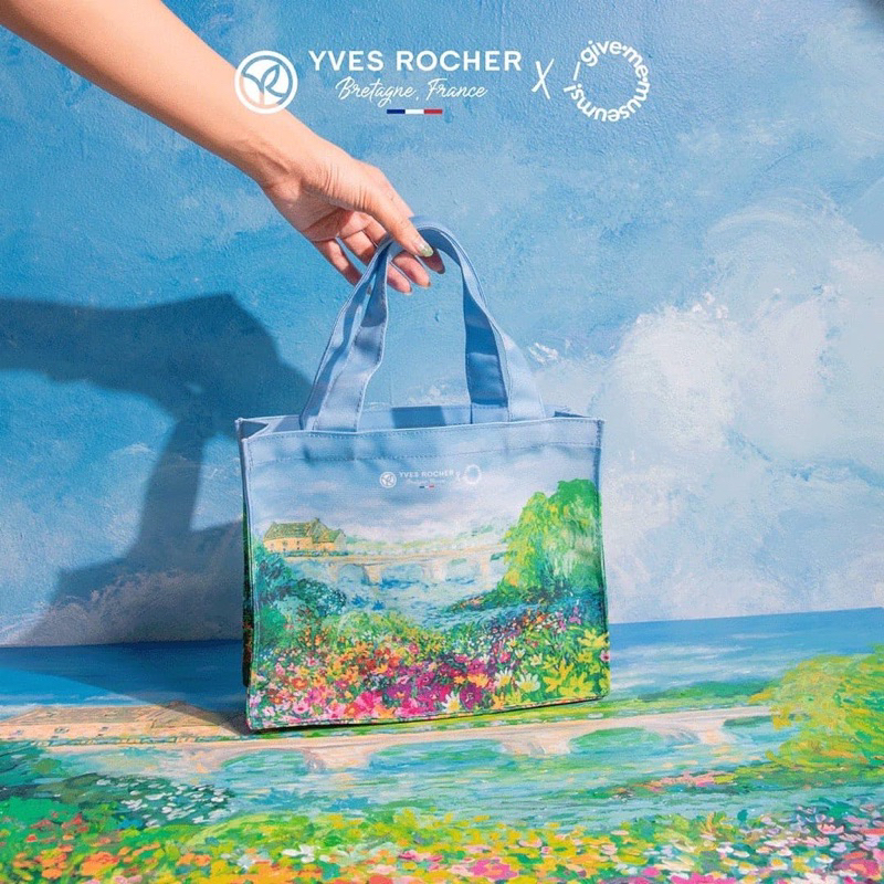 กระเป๋าผ้า YVES ROCHER X GIVE ME MUSEUMS