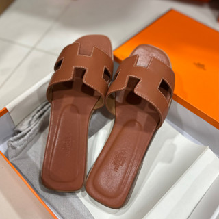 รองเท้าแตะ HERMES SANDAL leather มาเเล้ว   series code ทุกคู่  งานออริโรงงานสวย