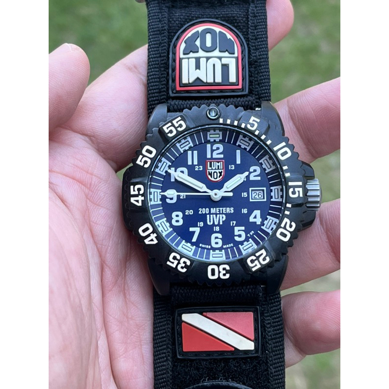 luminox uvp สีหายาก มือสอง ของแท้