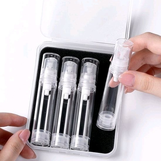 (พร้อมส่ง) เซ็ตขวดปั๊มสุญญากาศ​แบ่งเครื่องสำอางค์ พร้อมกล่องเก็บ 1 เซ็ต มี 4 ขวด ขนาด 10 ml