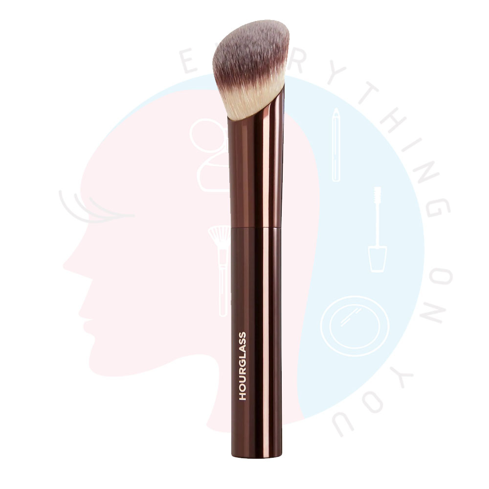 {เก็บโค้ดหน้าร้าน} [พร้อมส่ง] Hourglass Ambient Soft Glow Foundation Brush