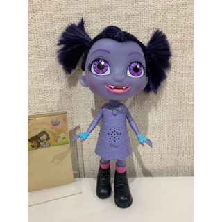 Vampirina ปีกหักค่ะ ผมนิ่ม ไม่มีชุดค่ะ ติดปกติ ของแท้ สภาพ95%