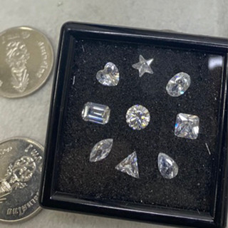 กล่องเพชรรัสเซีย CZ Diamond เพชรรัสเซีย CZ สีขาว