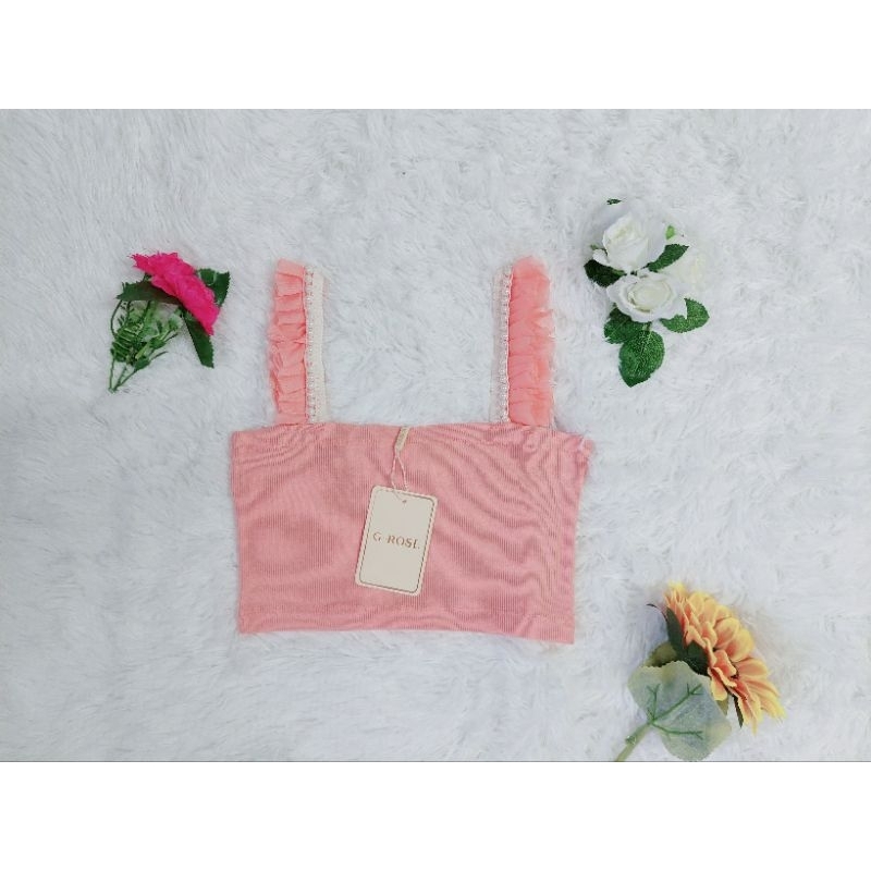 ครอปสายเดี่ยวแขนปักมุกน่ารักๆ ป้าย G-rose🩷