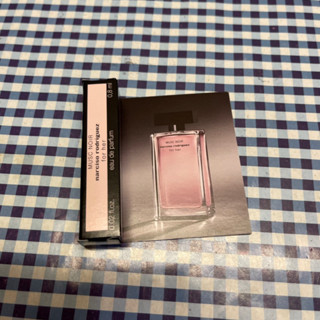 Narciso Musc Noir Rose for Her EDP 0.8 ml (หัวสเปรย์)