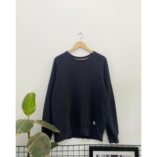 เสื้อสเวตเตอร์มือสองสีกรม