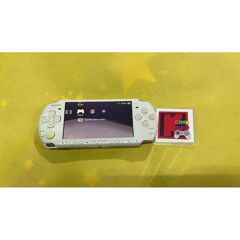 PSP 3000 White สีขาว มือสอง(USED) เครื่องเล่นเกมส์พกพา