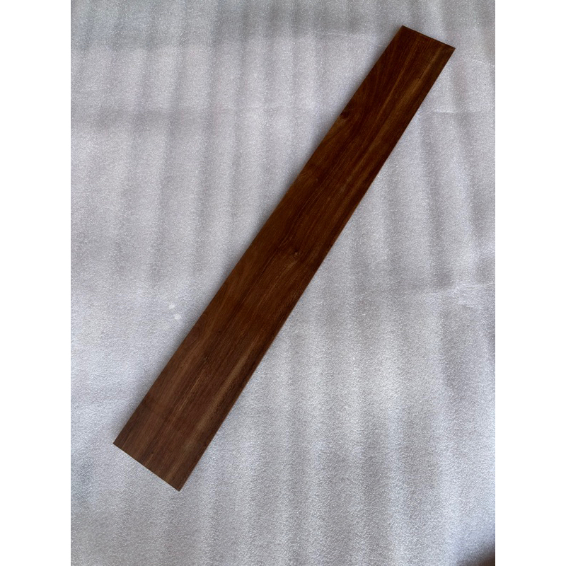 ไม้แดงไทยแท้ ไสเรียบมาตรฐาน 4x4x100เซ็นติเมตร