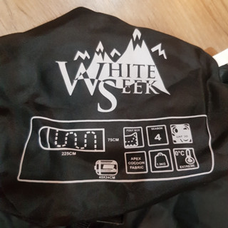 white seek กระเป๋าใส่อุปกรณ์