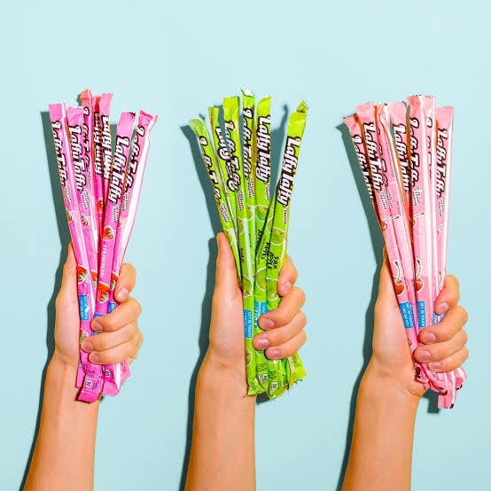 พร้อมส่งจากไทย ขนม USA Laffy Taffy Candy ซูกัสแท่งยาว (ยาว 30 ซม.)