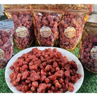 สตอเบอร์รี่อบแห้ง 250 กรัม ไม่น้ำตาลเปรี้ยวหวานธรรมชาติ เกรดพรีเมี่ยม เปรี้ยวนำ