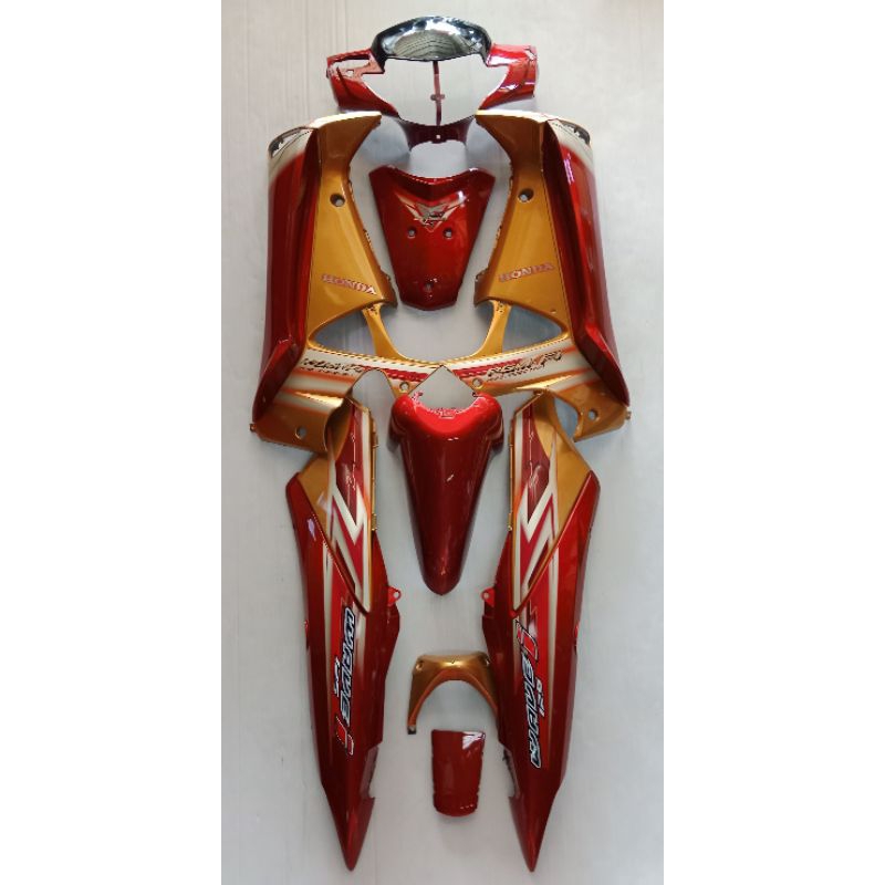 แถมน็อตทั้งชุด ชุดสี wave 125 i ไฟเลี้ยวบังลม (w125 i เก่า)สีแดงแก้วตัดส้ม  เฟรมเวฟ125iเก่า เฟรมเวฟ 
