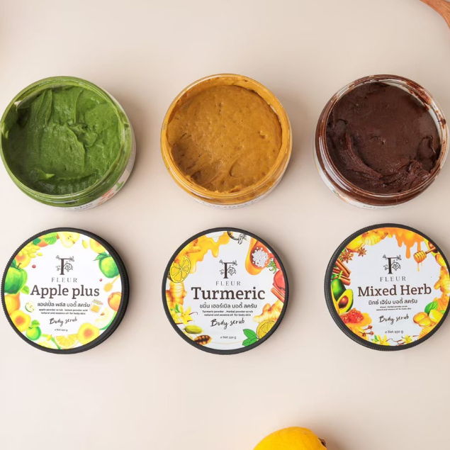 Fleur Scrub สครับเกรดพรีเมี่ยม ลดรอยดำ รอยแตกลาย ผลัดเซลล์ผิวเสีย ช่วยให้ผิวขาวขึ้น บำรุงผิวอ่อนโยน