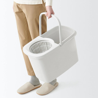 MUJI (มูจิ) เซ็ตไม้ถูพื้นพร้อมถัง (Resin Mop &amp; Bucket Set๗