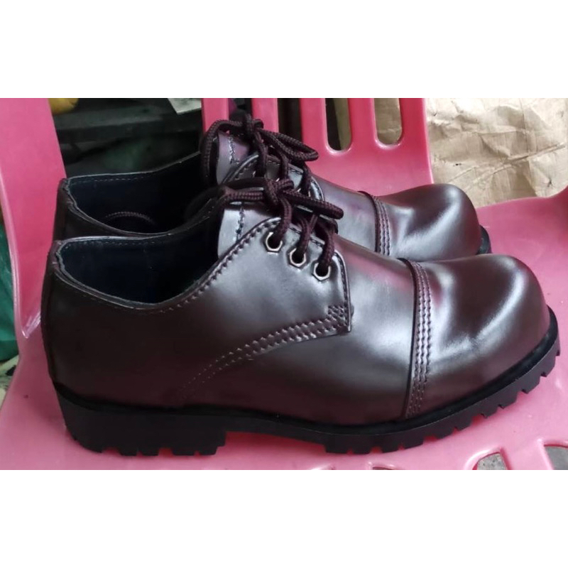 รองเท้าหัวเหล็กอันเดอร์กราวหนังน้ำมันแท้ 100% Safety  shoesหนังวัวขัดเงาสีดำและสีน้ำตาล สวยงามทนทาน