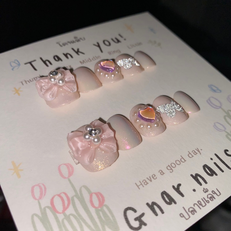 gnar.nails เล็บปลอมสีหวานพร้อมอุปกรณ์ติด