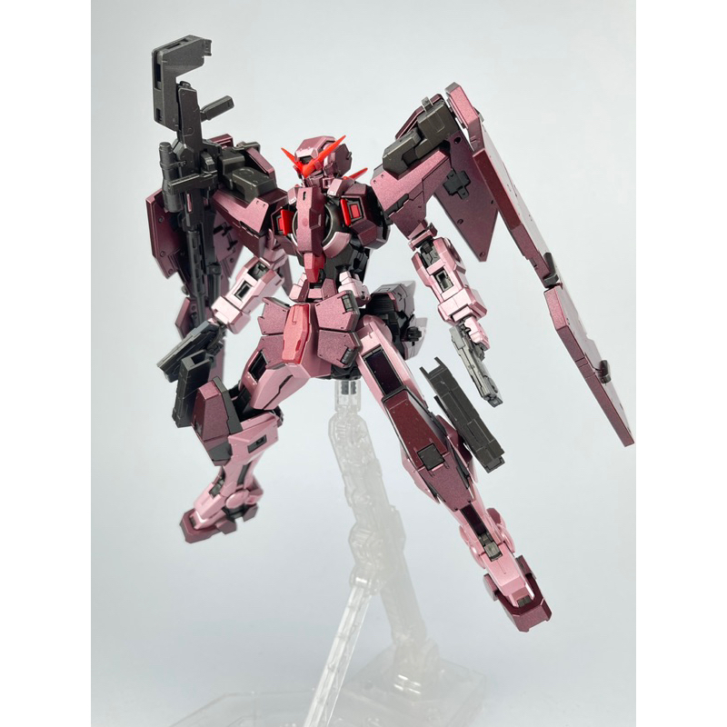 งานทำสี MG 1/100 Gundam Dynames TRANS-AM MODE โปรดสอบถามรายละเอียดก่อนสั่งซื้อ