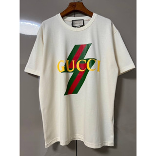 เสื้อ Logo 💚❤️💛prints T-shirt ใส่ได้ทั้งผู้ชายและผู้หญิง Size M / L XL