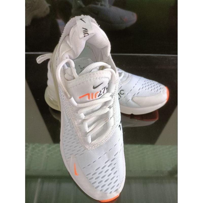 Nike Air Max 270สีขาวส้ม สำหรับวิ่ง