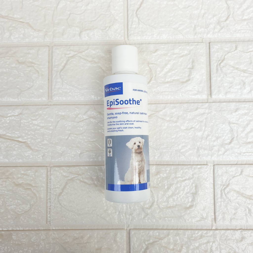 Virbac Episoothe Shampoo 237 ml  แชมพูสูตร โอ๊ตมีลเพื่อความชุ่มชื่นยาวนานสำหรับสุนัขและแมว