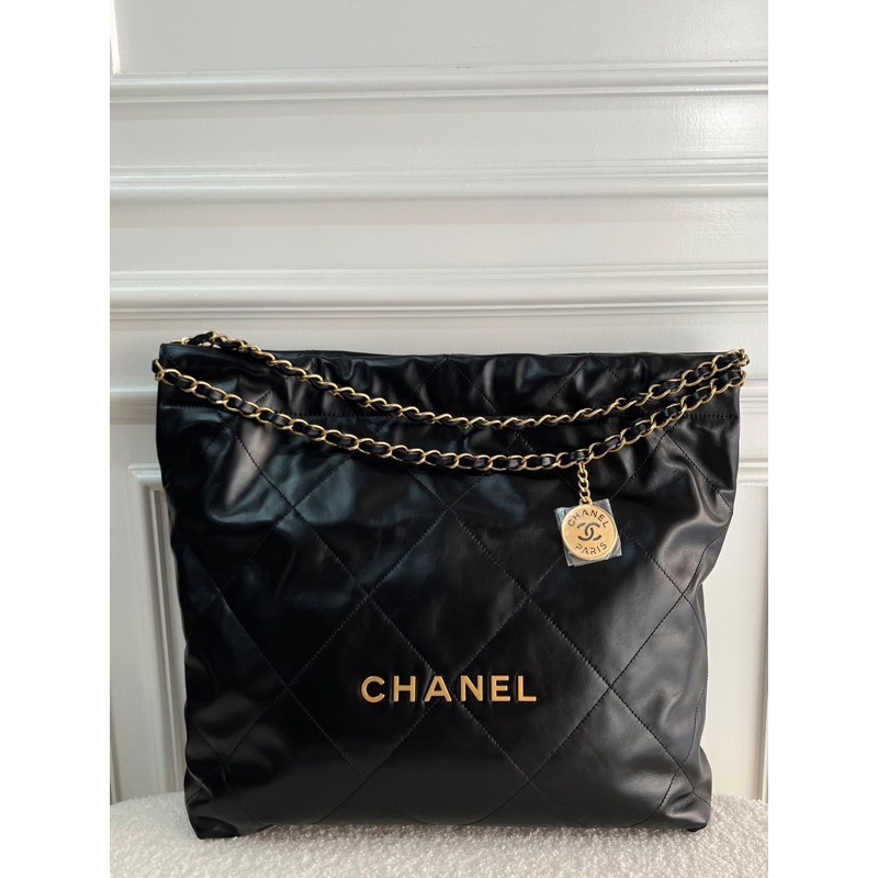 Chanel 22 bag small ดำทอง