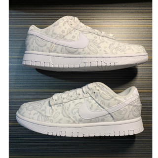 （ของแท้ 100 %）Nike Dunk Low ESS "White Paisley" รองเท้าผ้าใบแบบลำลองต่ำ