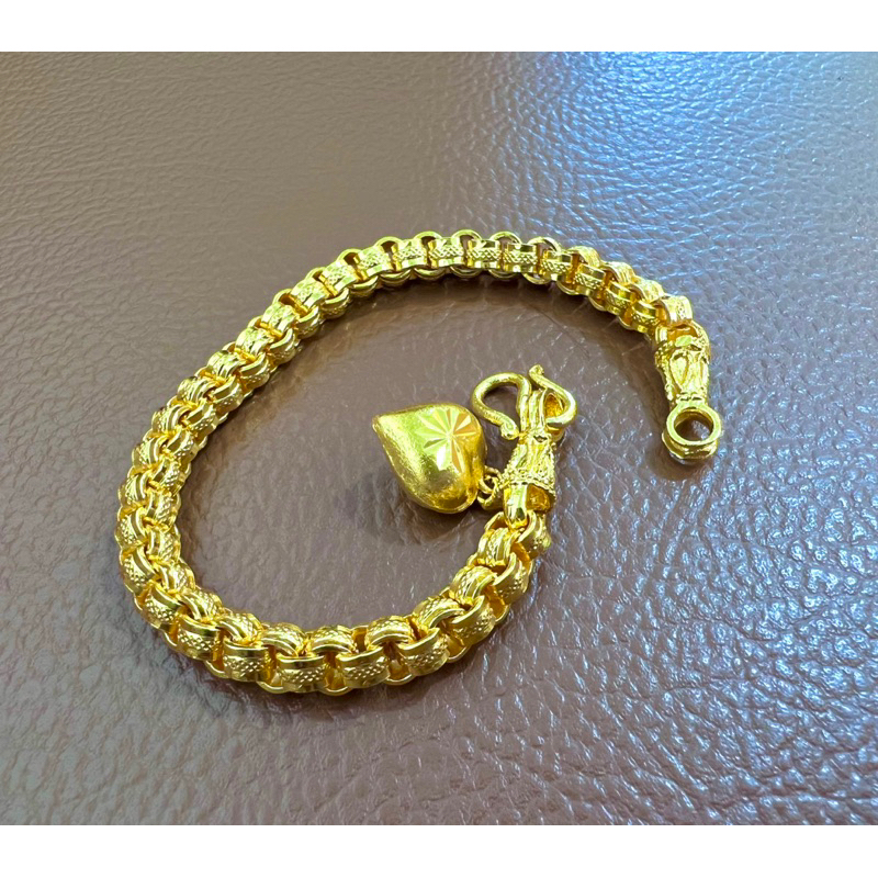 C166ข้อมือทาโร่ขีดนูนมีหนัก1บาทและ2บาท แถมฟรีตะขอทองปั้ม งานสวยมากเหมือนจริง คุณภาพเคลือบหนาพิเศษ