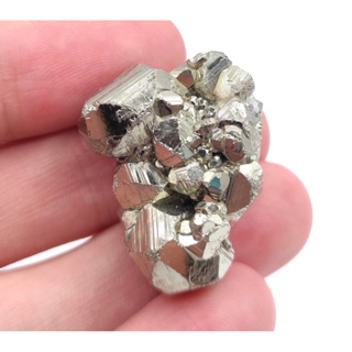 1 Piece Natural Pyrite / Top High Quality / Pyrite is a powerful protection stone which protect against negative vibrati