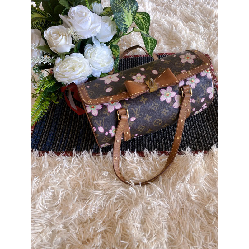 กระเป๋าถือ (มือสอง)Louis Vuitton Sakura Papillon Limited Edition กระเป๋าหลุยส์วินเทจ​รุ่นหายากซากุระ
