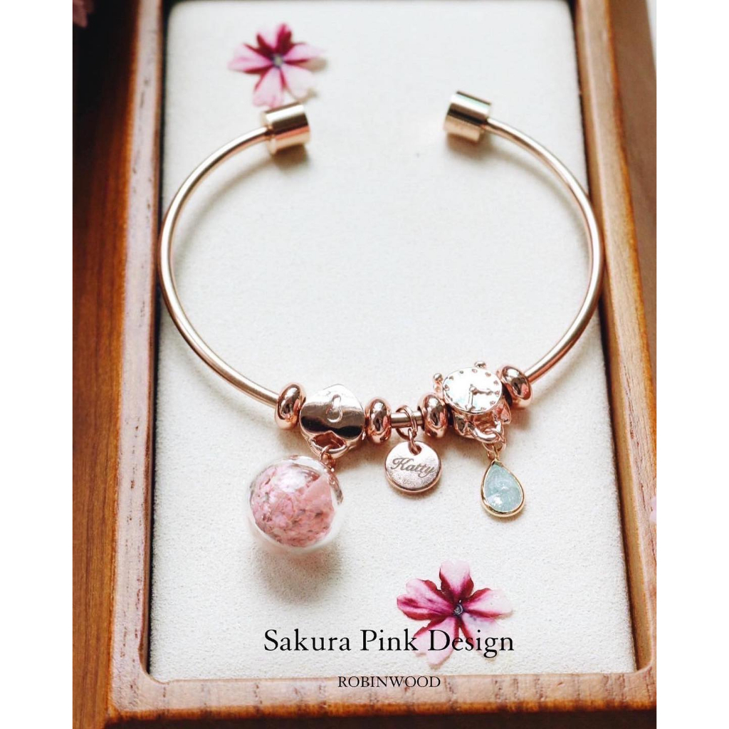 กำไลออกแบบดอกไม้เองได้ Classic Design & Pink Sakura