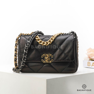 CHANEL FLAP 19 26 BLACK LAMB SGHW