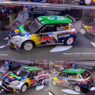 สายฝุ่น Redbull WRC SKODA รายละเอียดสวย ขนาด1/43 นำเข้าJapan