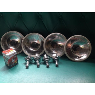 ไฟหน้า H4 พร้อมหลอด กลมเล็ก ครบชุด สำหรับ datsun/nissan 1300/1500/510/521/620 Headlight lamp set