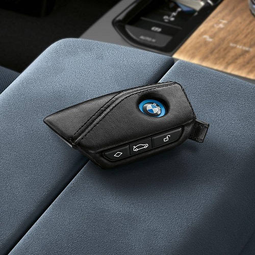 BMW ซองกุญแจหนัง 82295A2C220 สำหรับรุ่น Series 5 G60, Series 7 G70, X1 U11, X5 LCI G05, X7 LCI  G07,