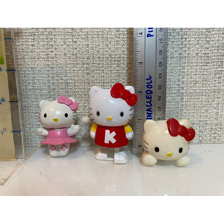 Hello kitty งานเก่าค่ะ ตัวชุดชมพูไม่มีปั๊มนะคะ สภาพ93%