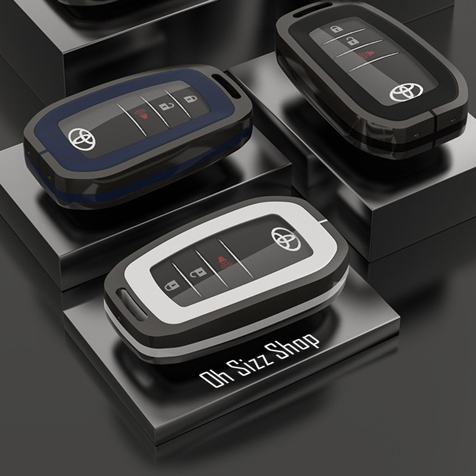 เคสรีโมทรถ Toyota Revo Rocco 2025 แบบ 2 ชั้น   (Double-Layer Metal  Alloy Key Cover with transparent push button Guar