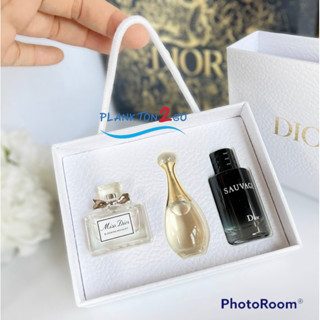 Dior Set of 3 pcs Blooming Bouquet EDT 5ml, J’adore Eau De Parfum 5ml, Dior Sauvage EDT 10 ml เซ็ทน้ำหอม ดิออร์