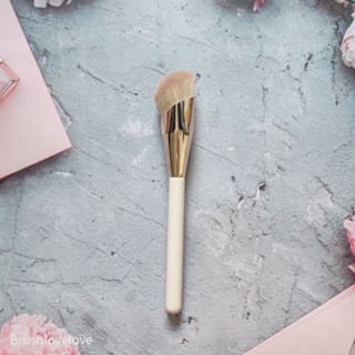 Brushlovelove fingertip brush แปรงลงครีมรองพื้น/ครีมบลัชและแปรงคอนซีลเลอร์